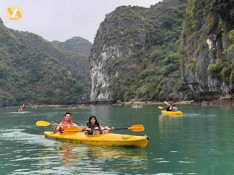 amazing-vietnam-7-days-halong-bay-kayaking-2.jpeg