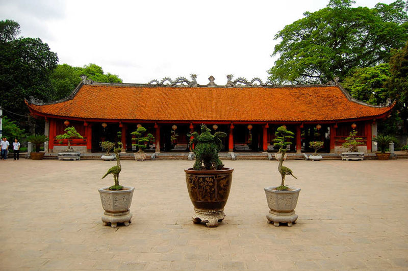 hanoi-city-tour-temple-of-literature-3.jpeg
