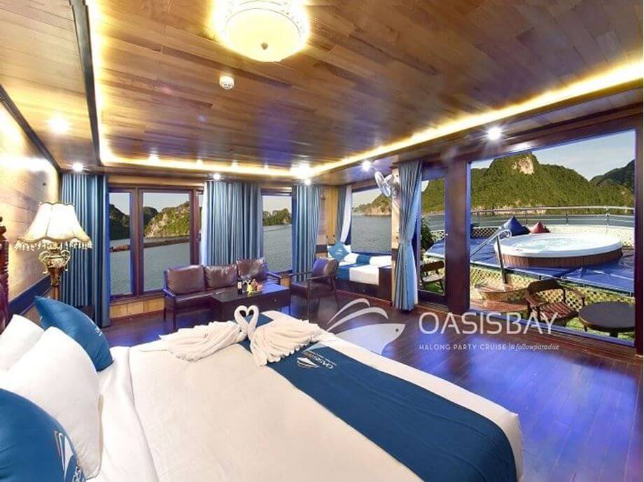 oasis-bay-party-cruise-vip-suite-room-1.jpeg