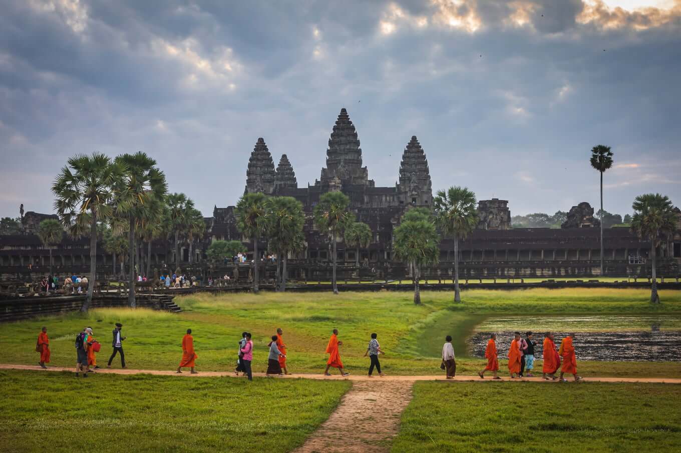 cambodia-trip-11-days-angkor-wat-2-jpeg