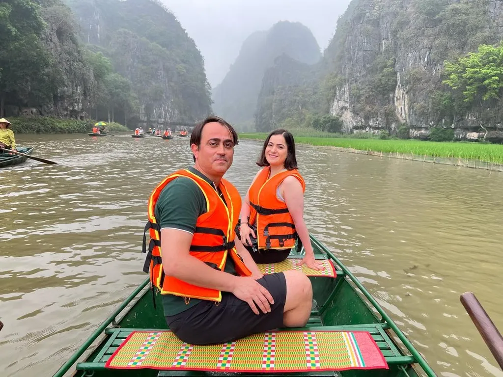 Ultimate-Vietnam-Thailand-16-days-Vietnam-Ninh-Binh.webp