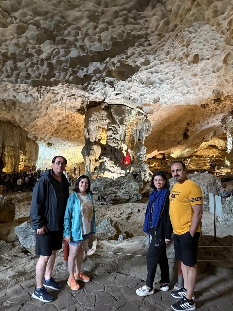 Ultimate-Vietnam-Thailand-16-days-Vietnam-halong-bay-sung-sot-cave.webp