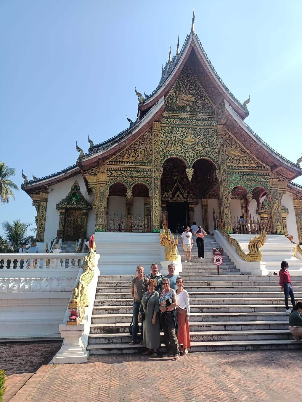 best-of-laos-trip-10-days-xieng-thong-temple-luang-prabang-1.jpeg
