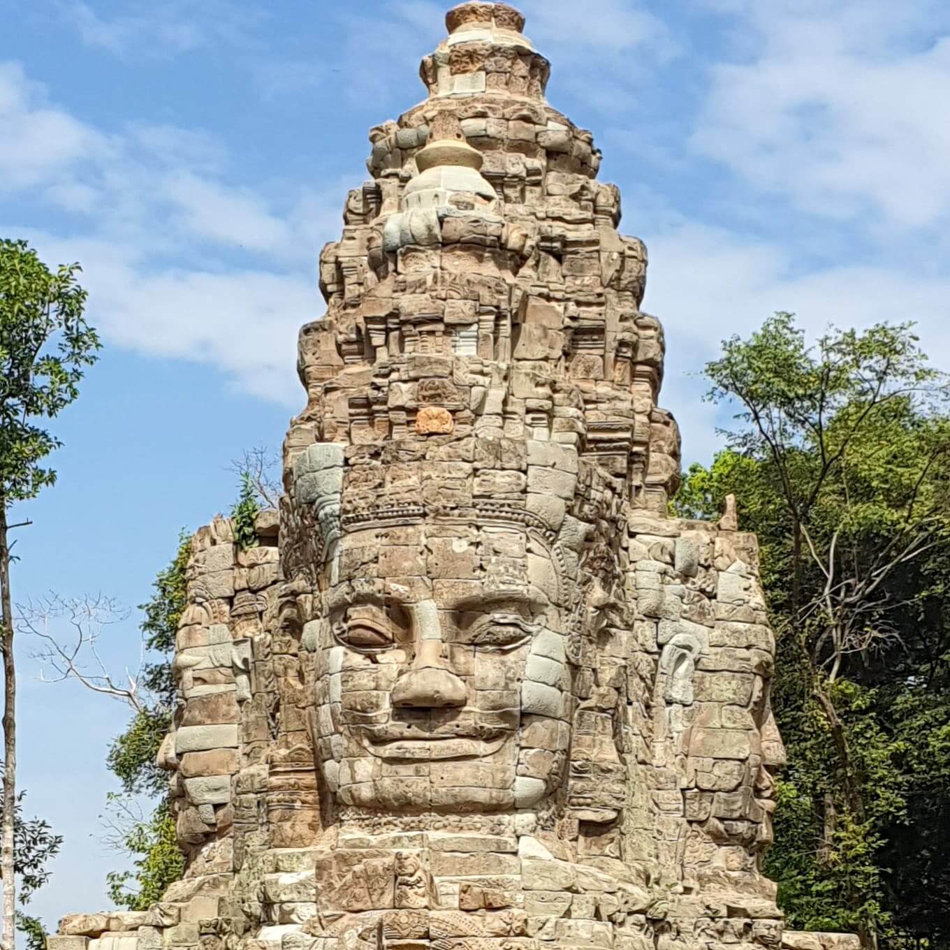 cambodia-holiday-8-days-siem-reap-angkor-thom-gate-jpeg