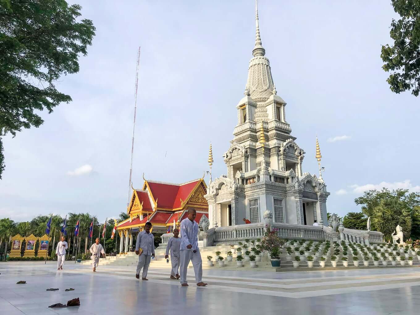 cambodia-trip-11-days-oudong-1.jpeg