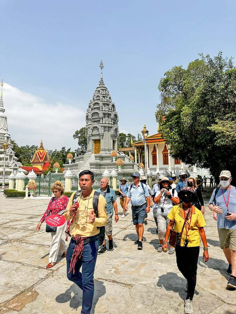 cambodia-trip-11-days-silver-pagoda-phnom-penh.jpeg