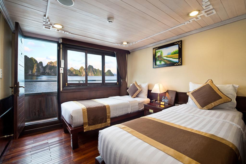 halong-apricot-premium-cruise-deluxe-room-1.jpeg	