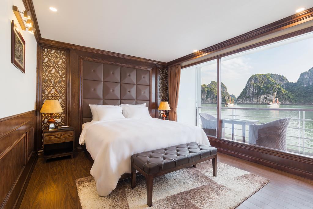 halong-bay-mon-cheri-cruise-elegance-suite-room-3.jpeg