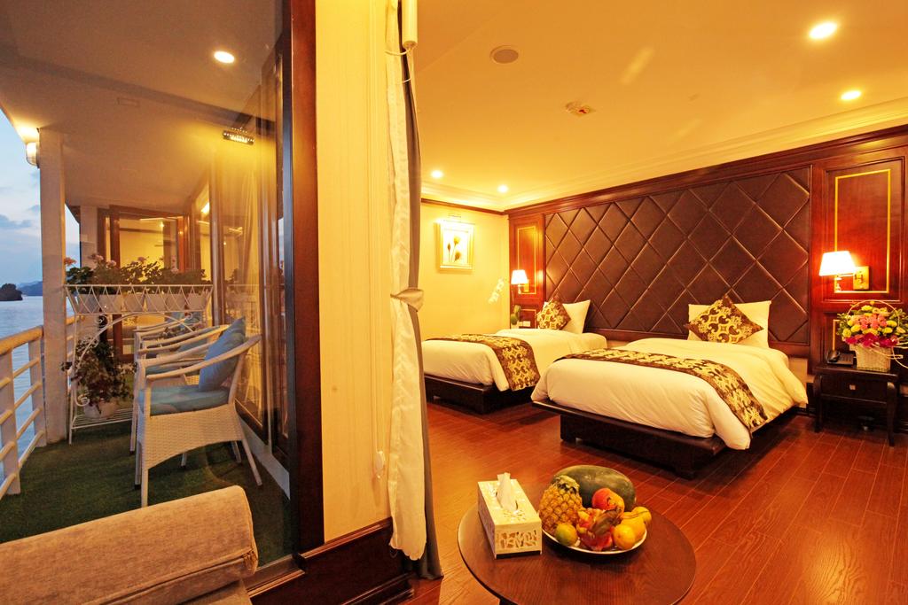 halong-cruise-la-pinta-cruise-deluxe-room-2.jpeg