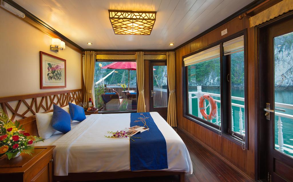 halong-gray-line-cruise-suite-room-1.jpeg