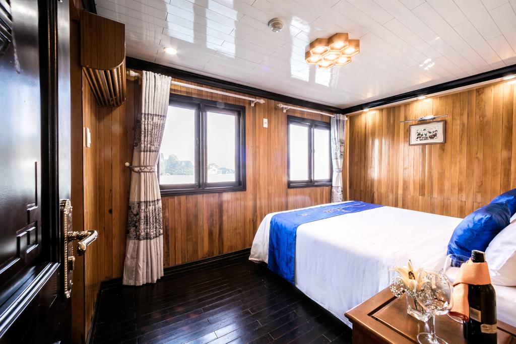 halong-gray-line-cruise-superior-room-2.jpeg