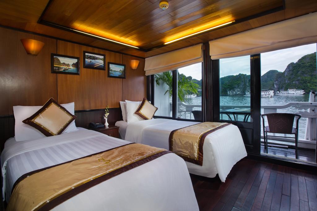 halong-syrena-cruise-deluxe-room-with-balcony-7.jpeg