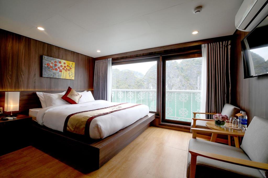halong-unicharm-cruise-deluxe-room-2.jpeg