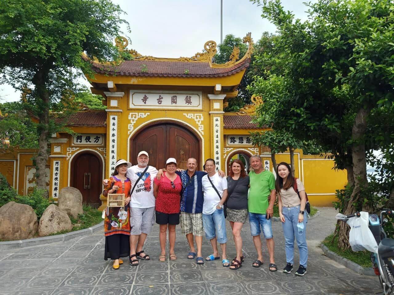 the-best-beach-and-vietnam-tour-10-days-hanoi-tran-quoc-pagoda.jpeg
