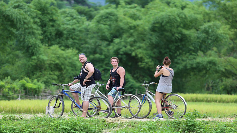 vietnam-daily-tours-mai-chau-biking.jpeg