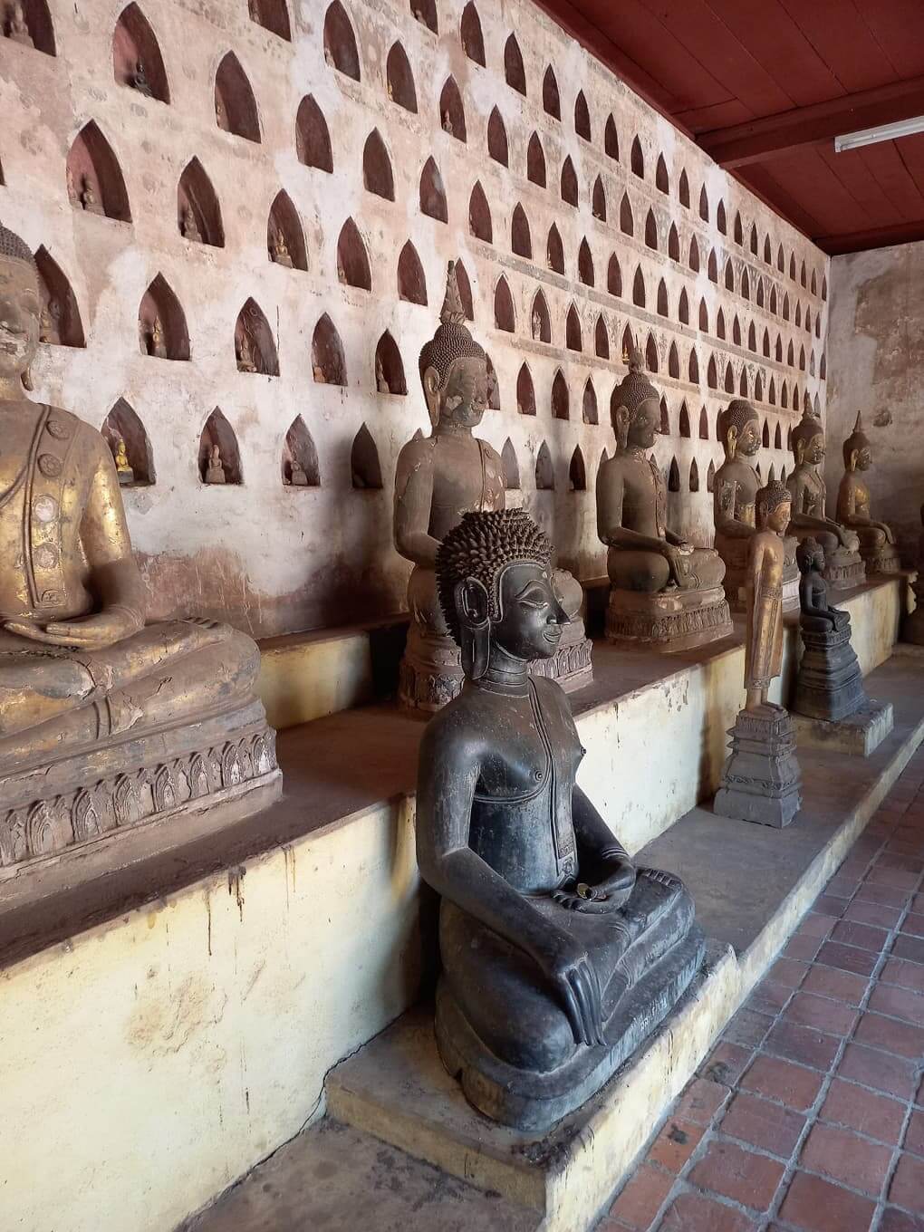 vietnam-laos-cambodia-tour-21-days-vientiane-sisaket-museum.jpeg